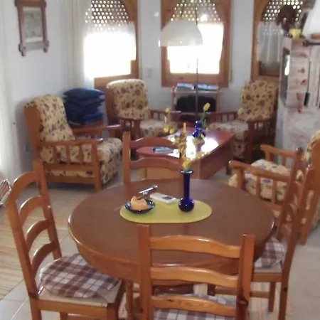 Holiday home Amb Jardi I Amarre *