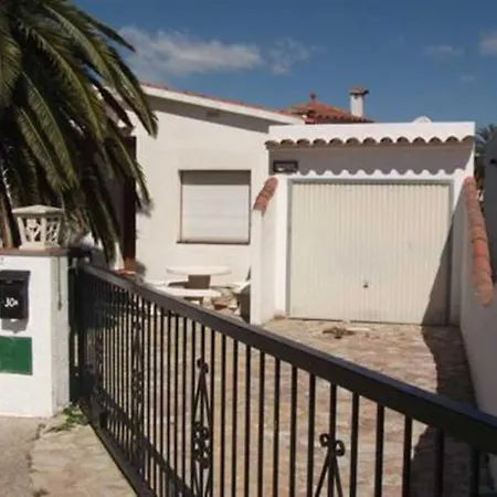 Amb Jardi I Amarre