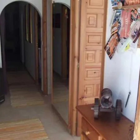 Holiday home Amb Jardi I Amarre Empuriabrava